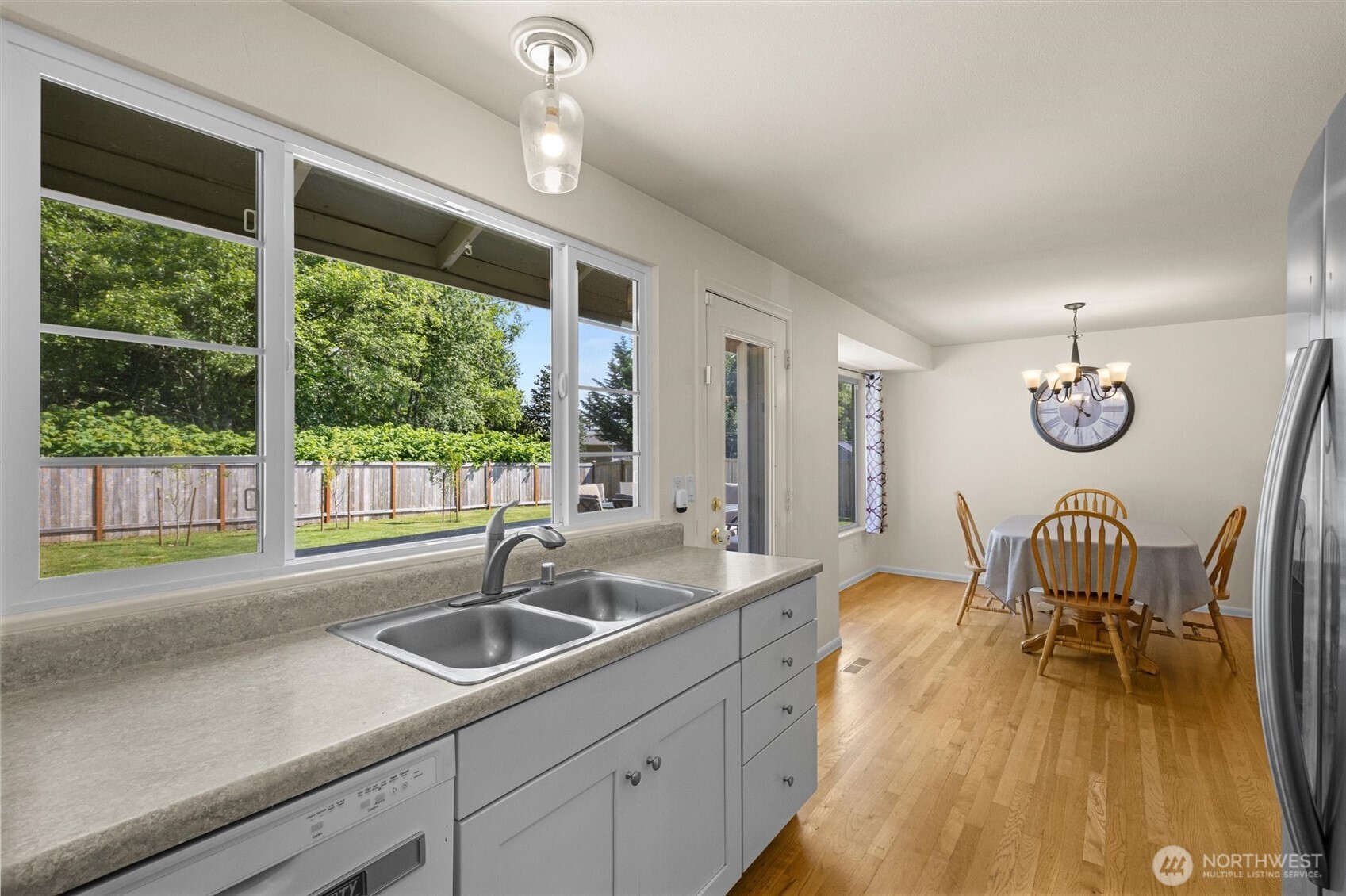 11901 29th Street NE