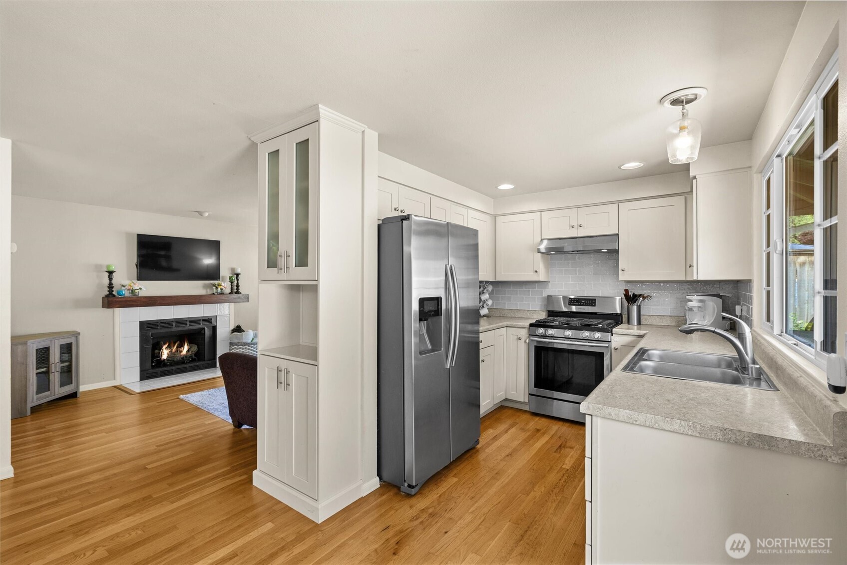 11901 29th Street NE