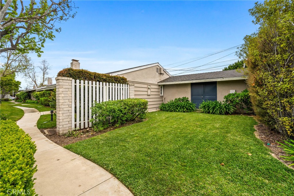 417 Gloucester Drive