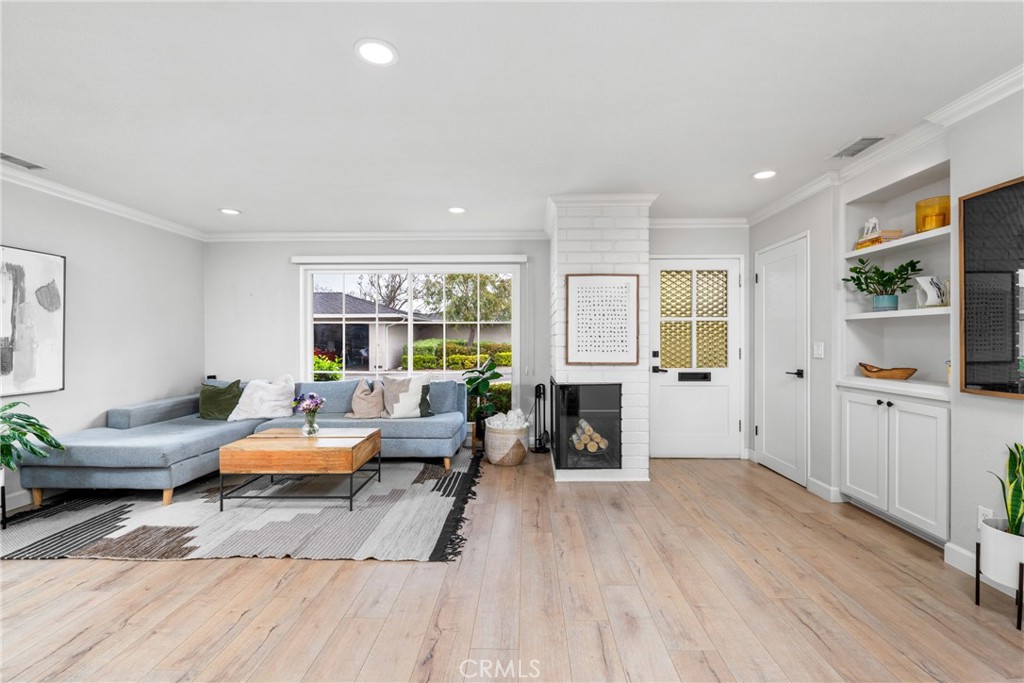 417 Gloucester Drive