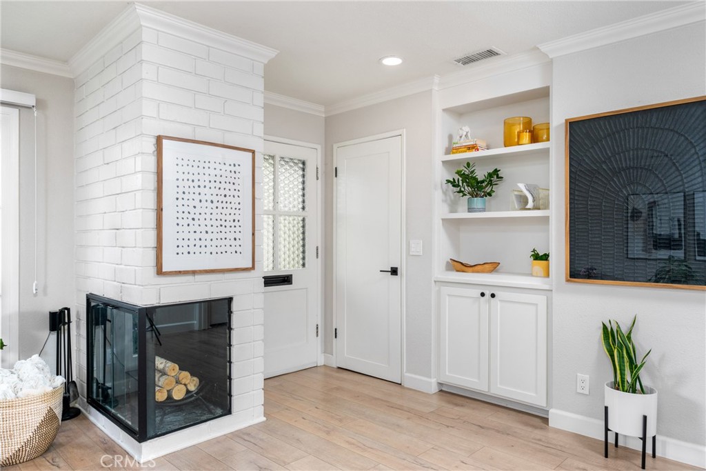 417 Gloucester Drive