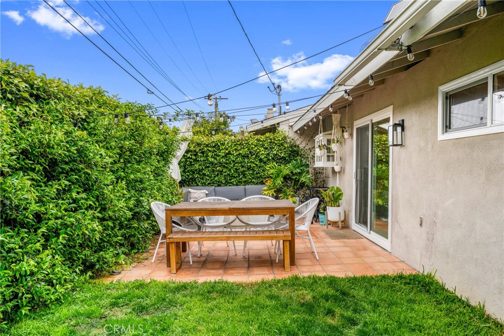 417 Gloucester Drive