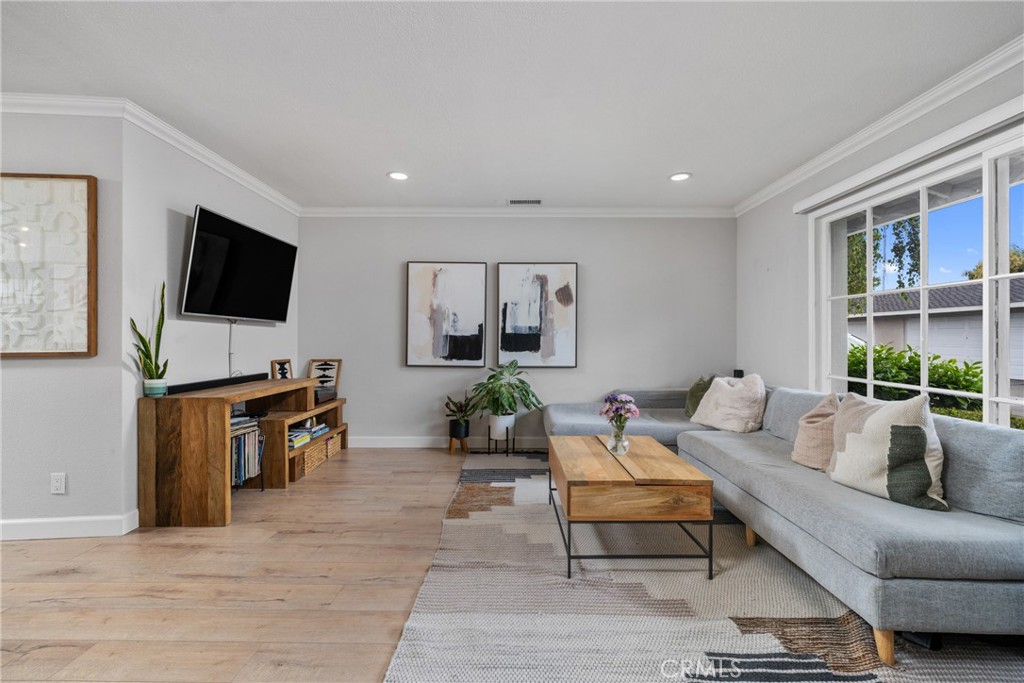 417 Gloucester Drive