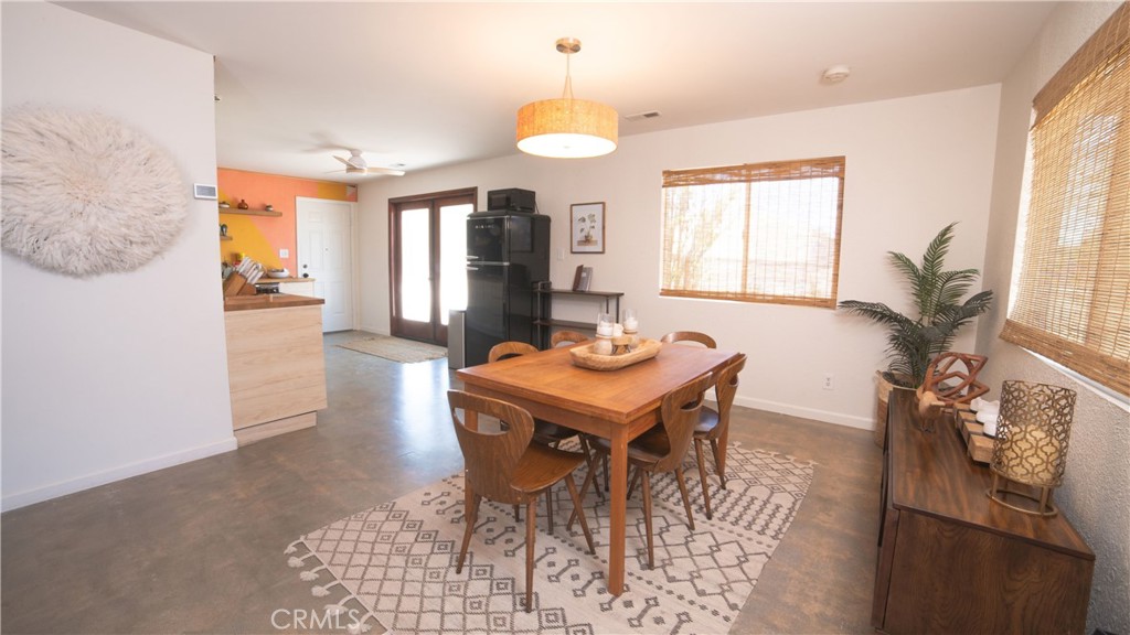 4762 Avenida Del Sol