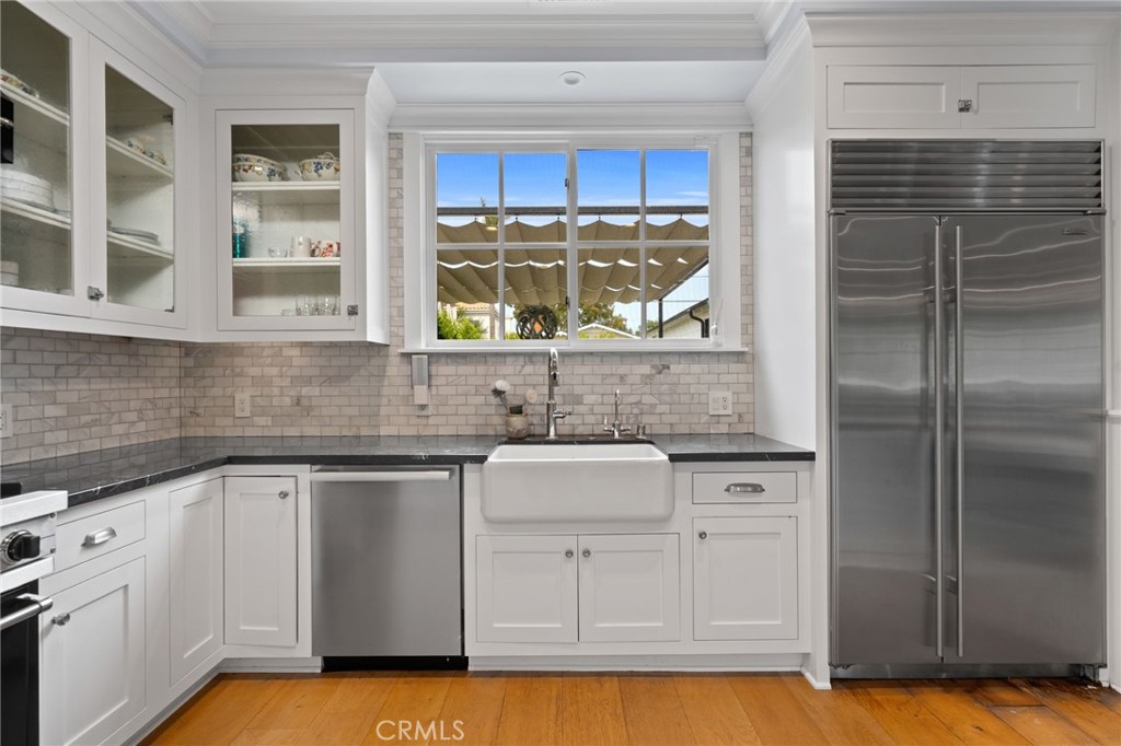 539 San Bernardino Avenue