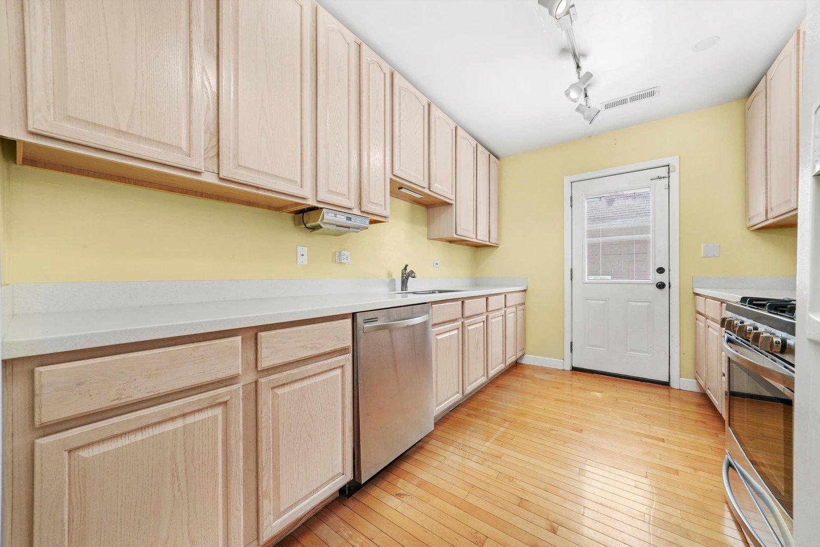 2108 Harrison Street