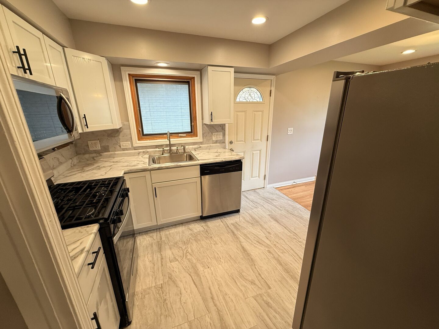 9109 Parkside Avenue Unit: 1