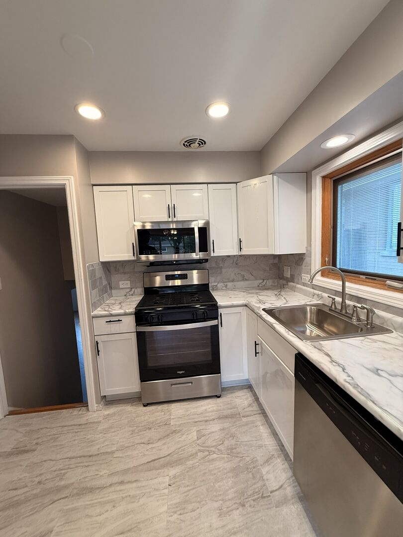 9109 Parkside Avenue Unit: 1
