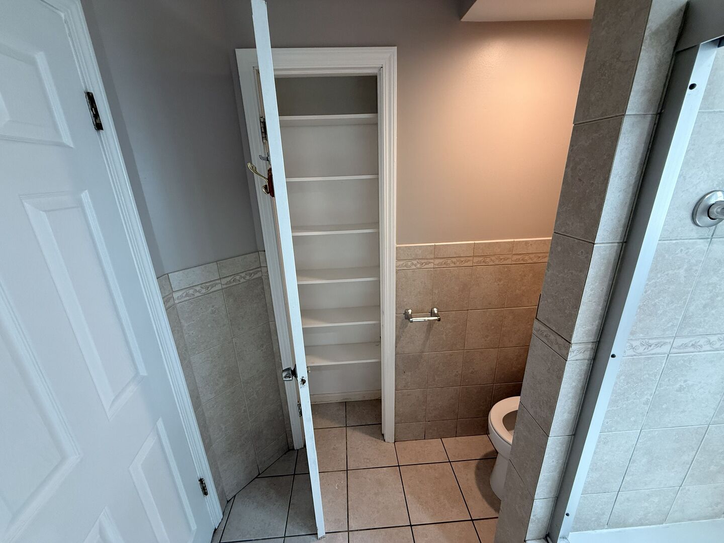 9109 Parkside Avenue Unit: 1