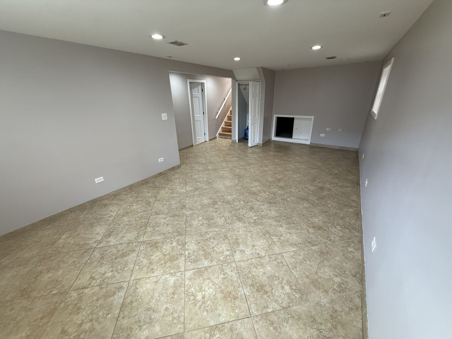 9109 Parkside Avenue Unit: 1