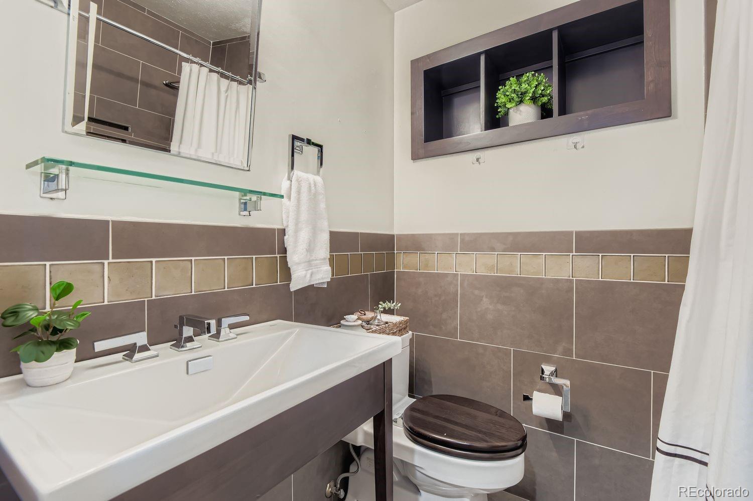 12027 E Amherst Place