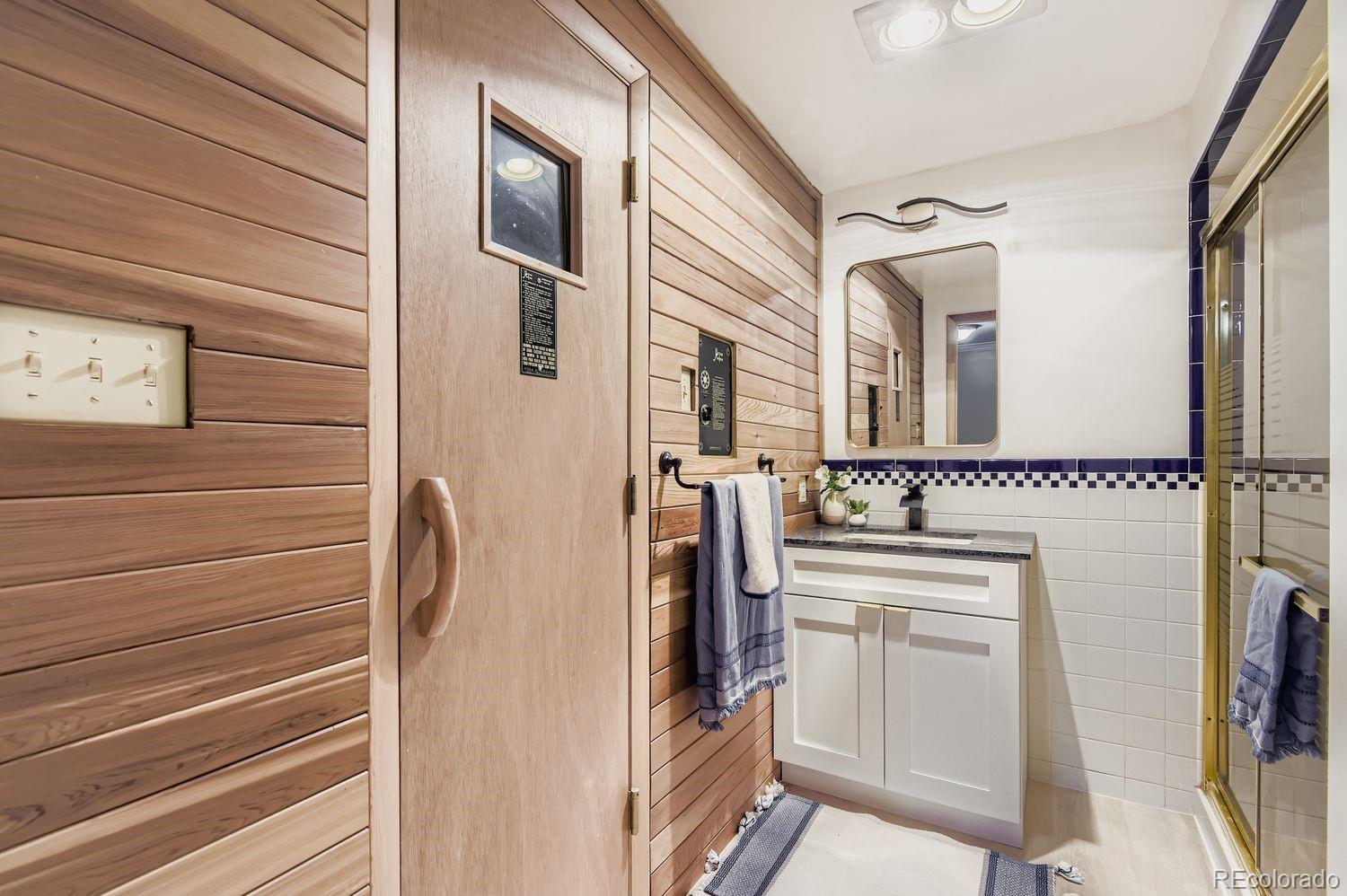 12027 E Amherst Place