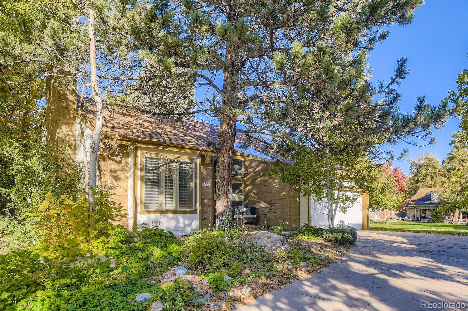 12027 E Amherst Place