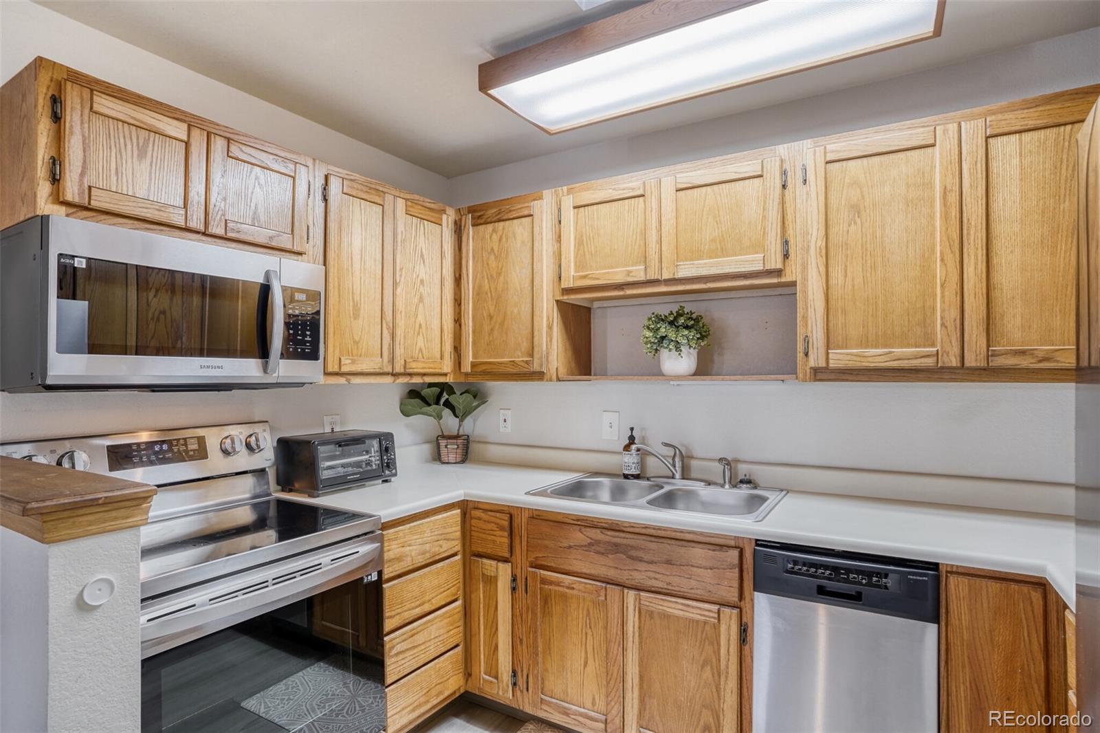 5031 Garrison Street Unit: 204C