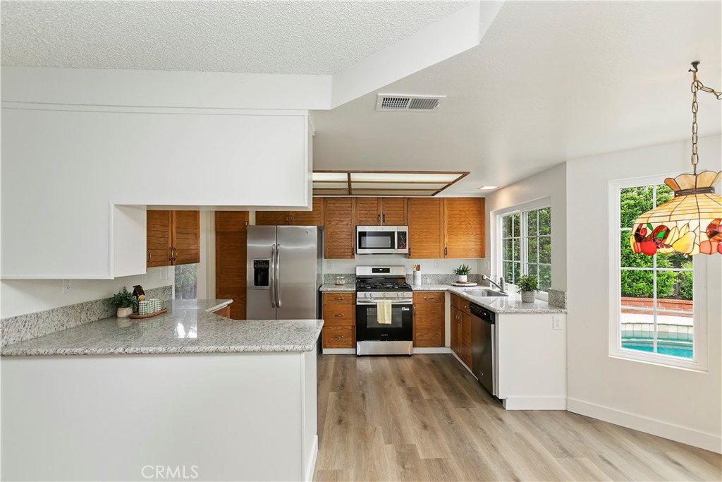 10859 Noblewood Road