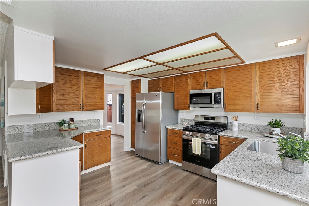 10859 Noblewood Road