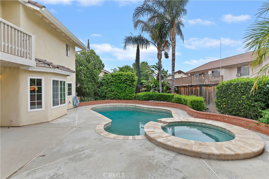 10859 Noblewood Road