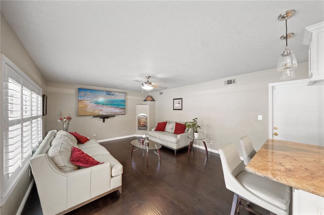 2249 Trafalgar Avenue