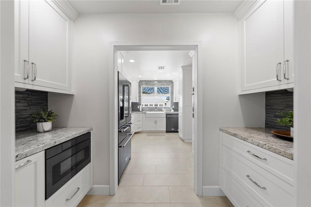 3648 Rosewood Place