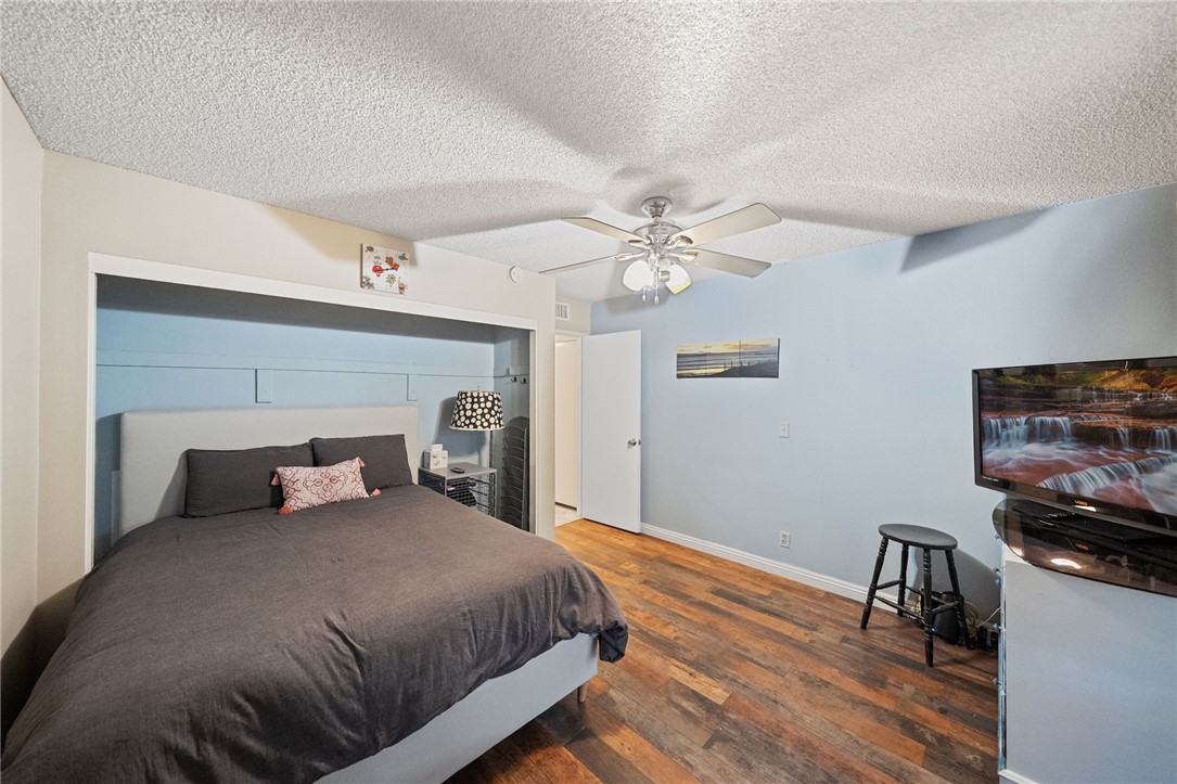 2210 Trafalgar Avenue