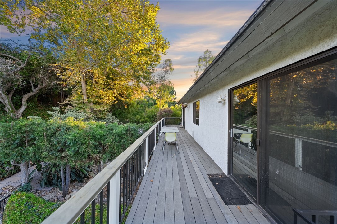 2210 Trafalgar Avenue