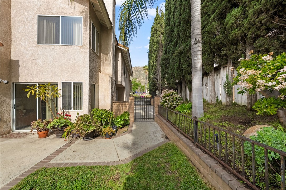 21183 Gallant Fox Drive