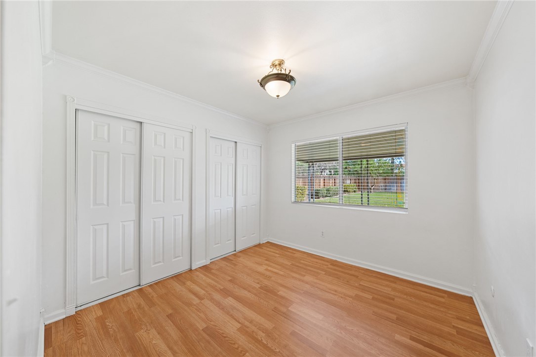 6090 Meadowbrook Lane