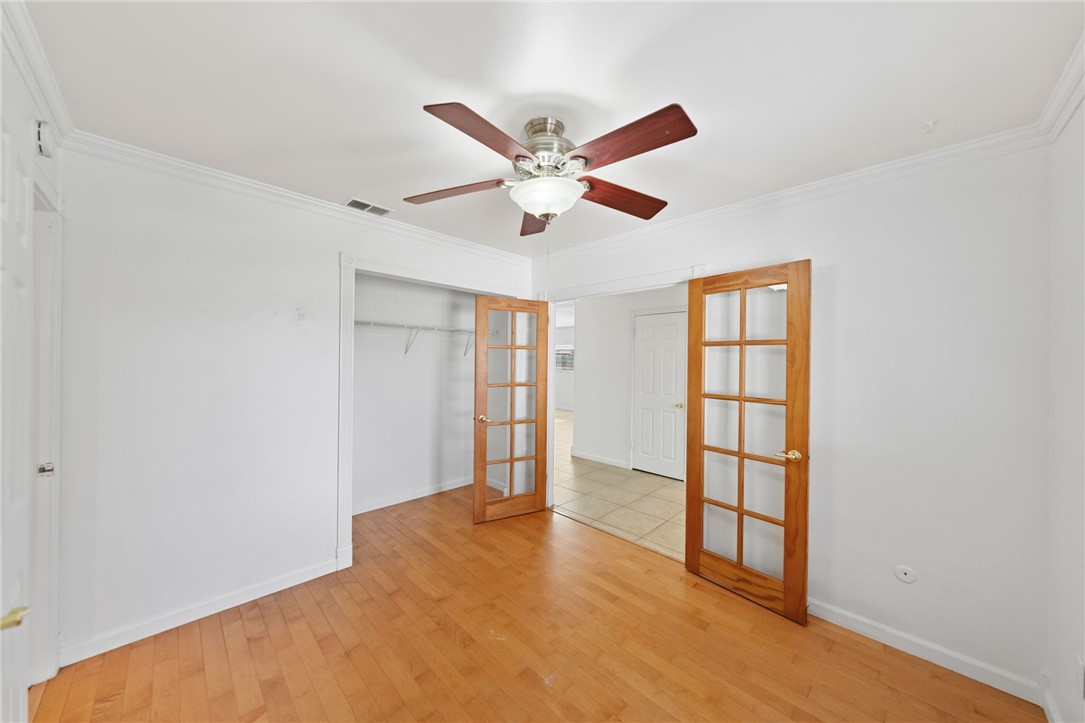 6090 Meadowbrook Lane