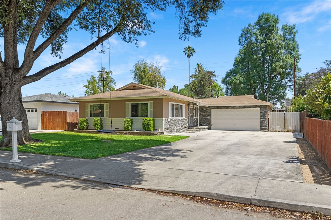 4869 Serrano Place