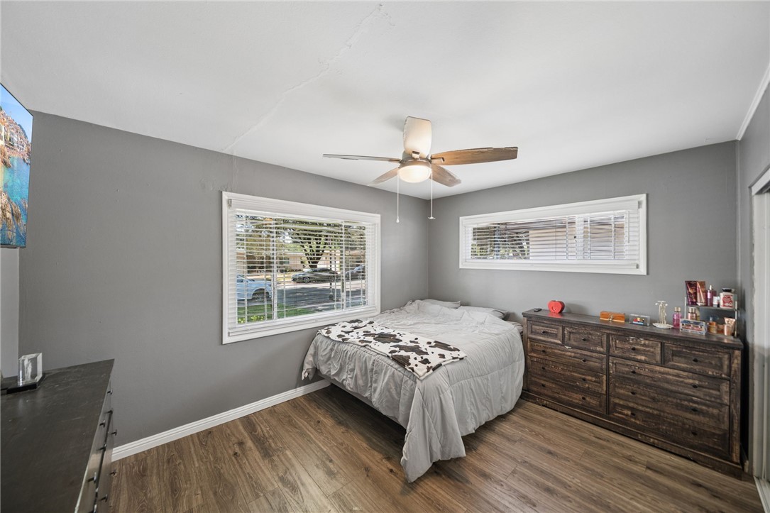 4869 Serrano Place
