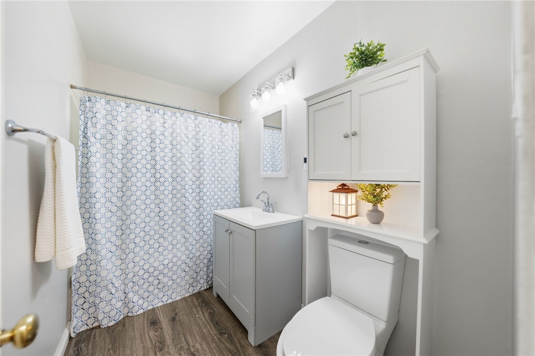 4869 Serrano Place