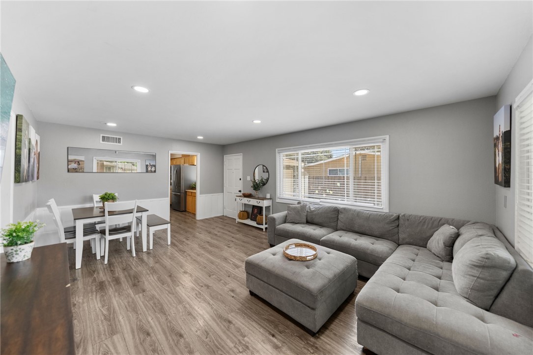 4869 Serrano Place