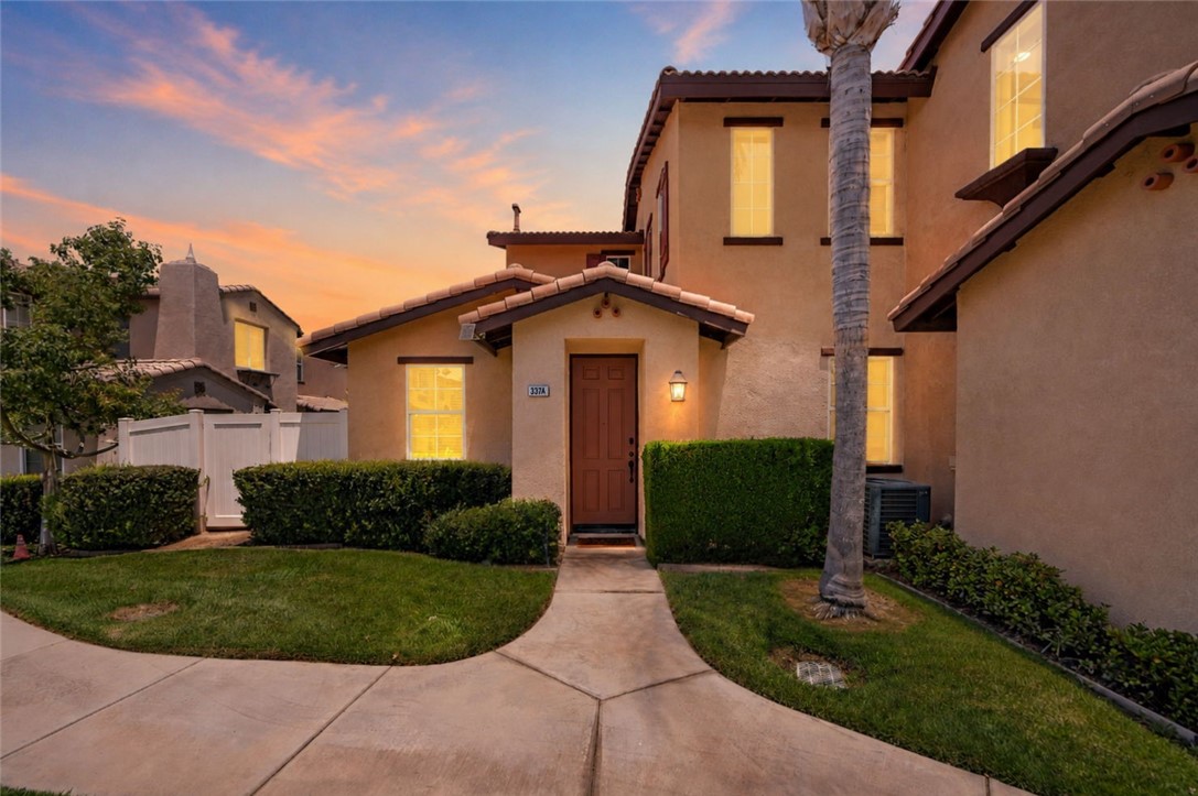 3374 Wind Chime Lane