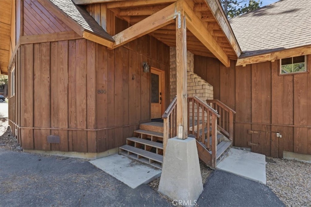 800 Tehama Drive