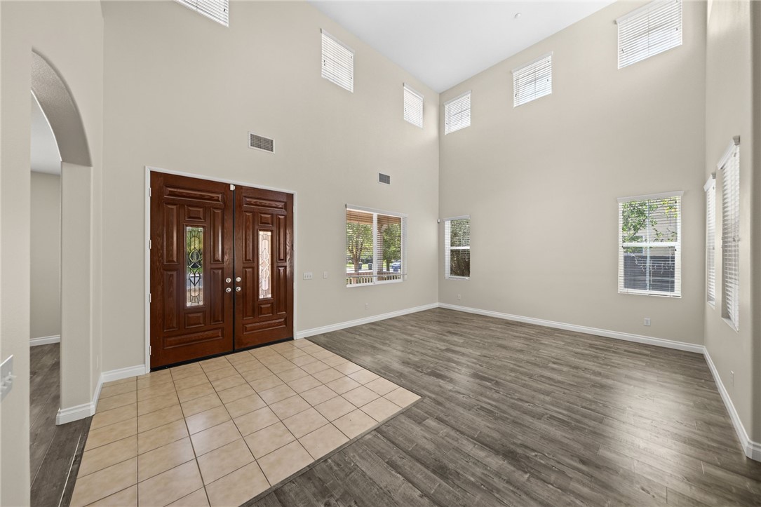 9511 Capitan Court