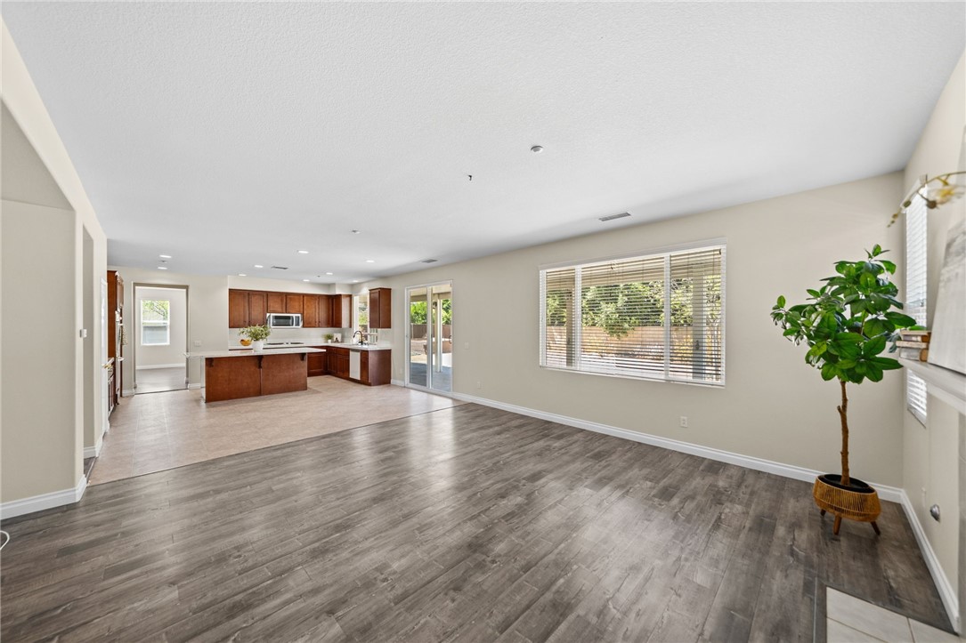 9511 Capitan Court