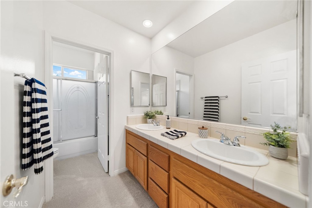 18507 Sunset Knoll
