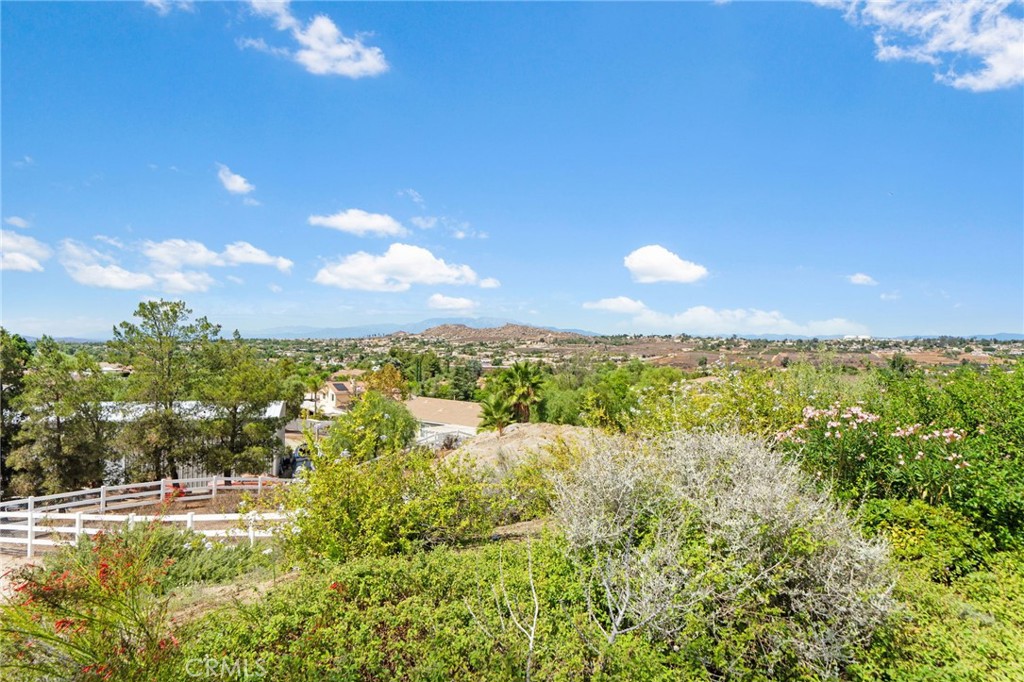18507 Sunset Knoll