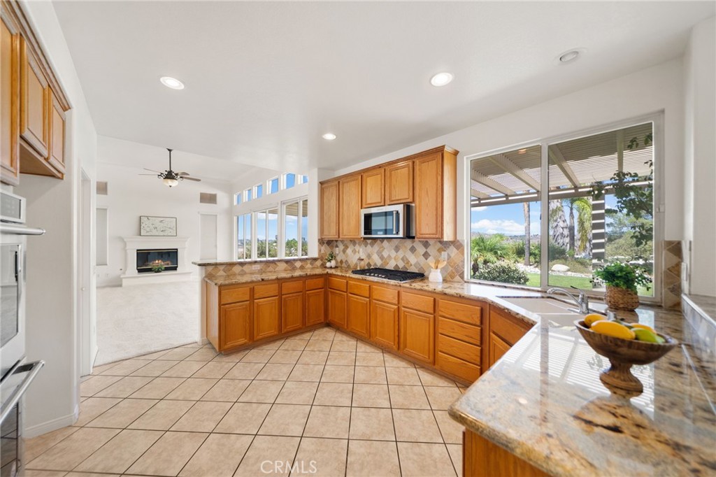 18507 Sunset Knoll
