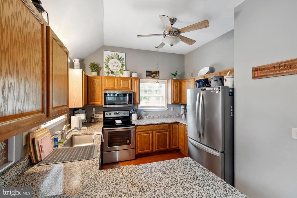 104 Hemlock Ct
