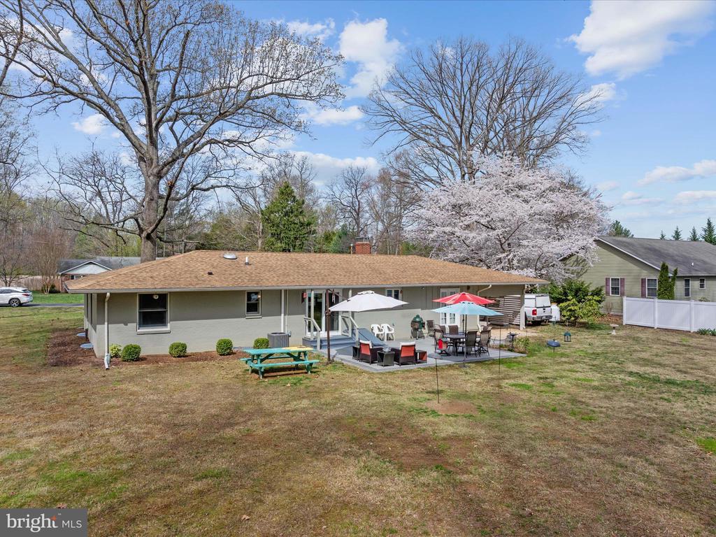 8605 Camp Rd