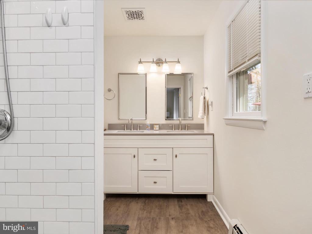 8605 Camp Rd