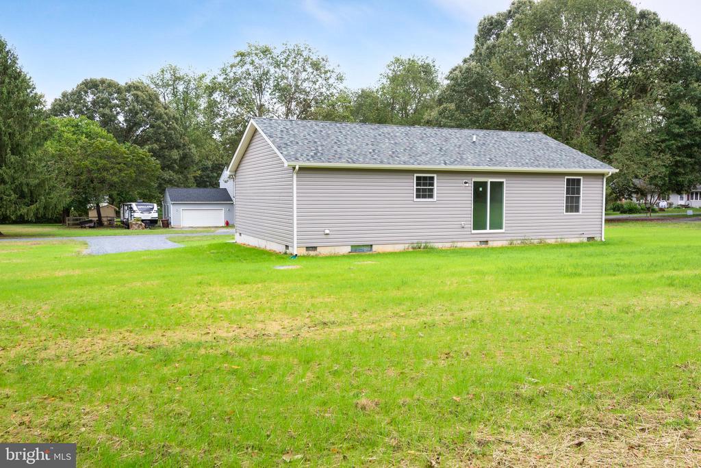 121 Fairview Dr