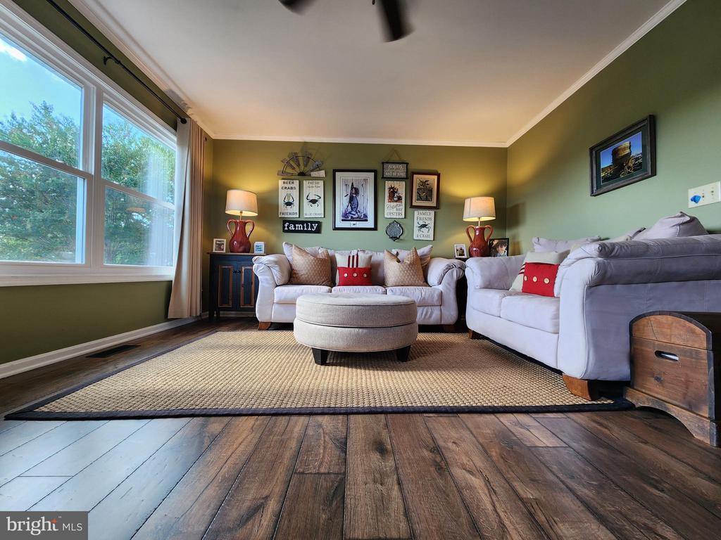152 Spencer Ln