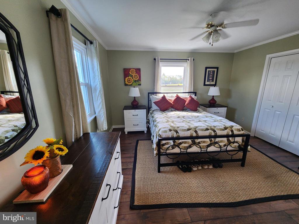 152 Spencer Ln