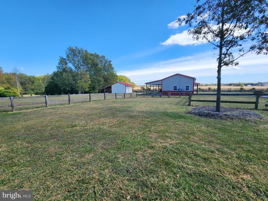 152 Spencer Ln