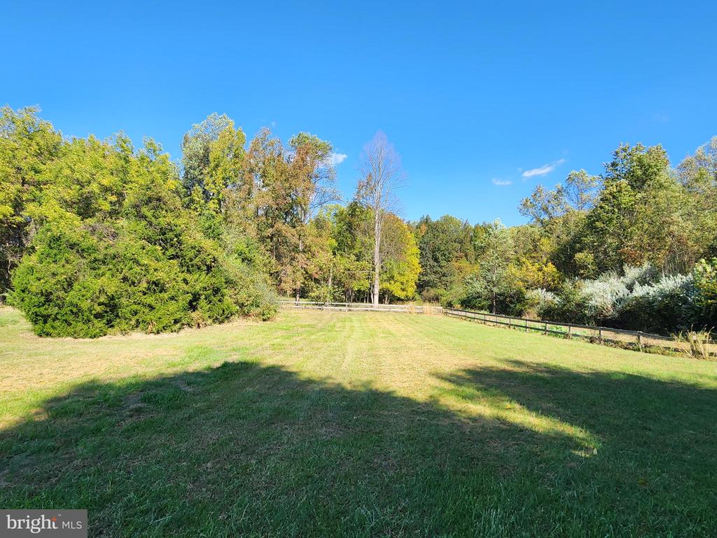 152 Spencer Ln