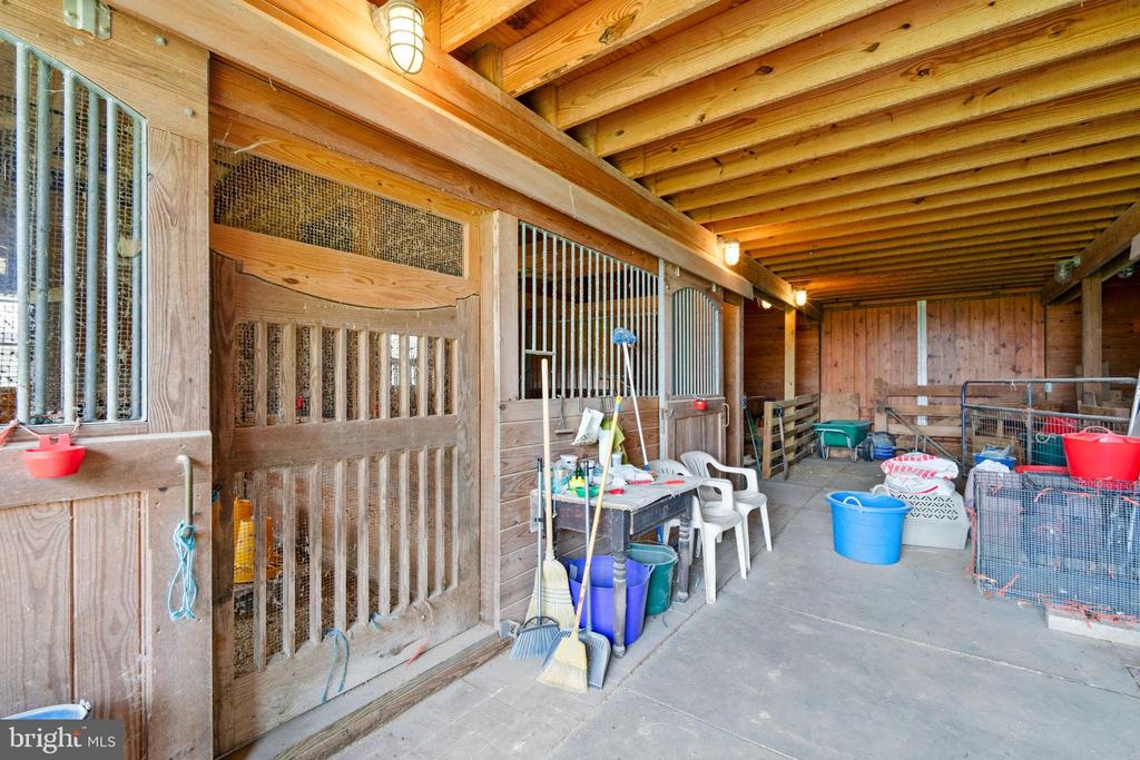 300 HICKORY LANE