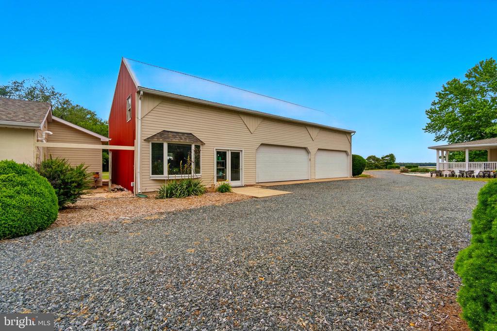 300 HICKORY LANE