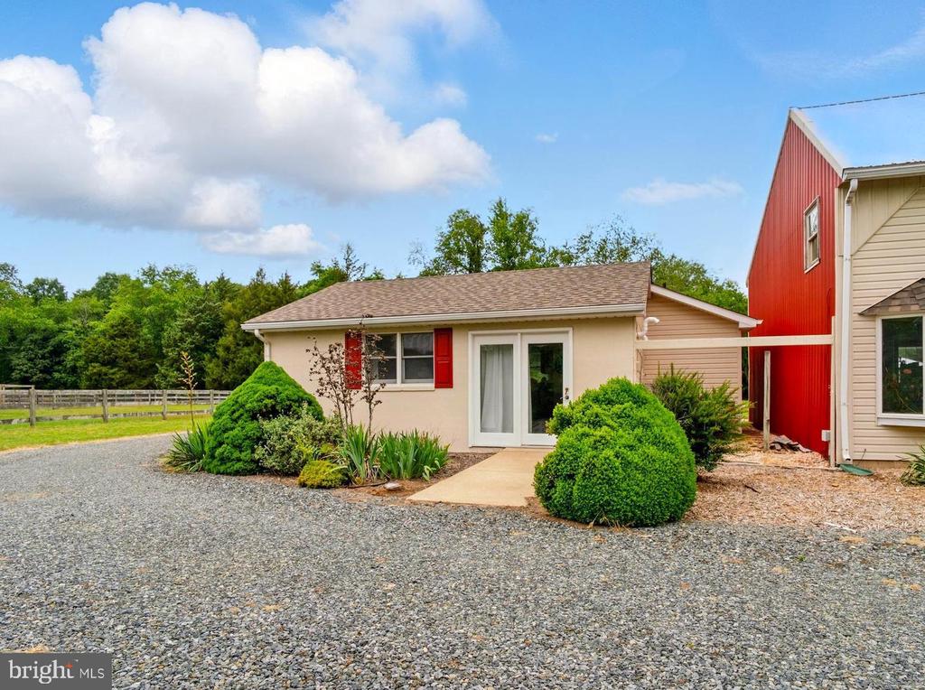 300 HICKORY LANE